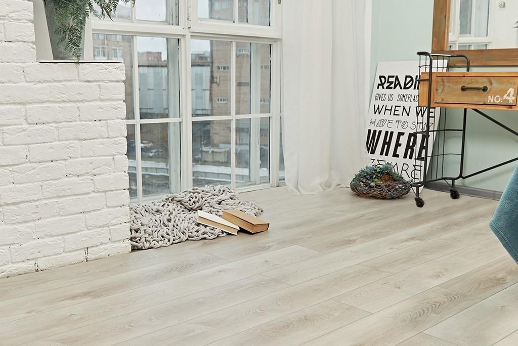 https://bitrix.alpinestore.su/upload/iblock/4c3/7_2-Oak-white-night.jpg